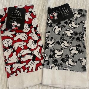 Disney Mickey Mouse Red and Gray Towel Set new